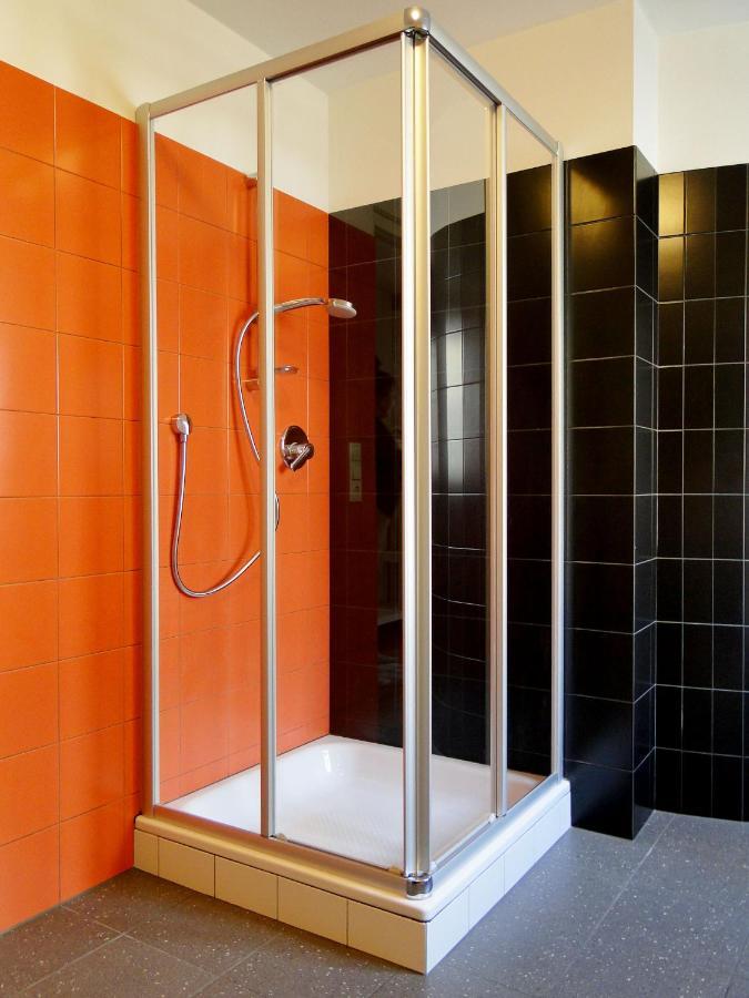 Gemuetliches Studio Mit Parkgarage Натурно Экстерьер фото